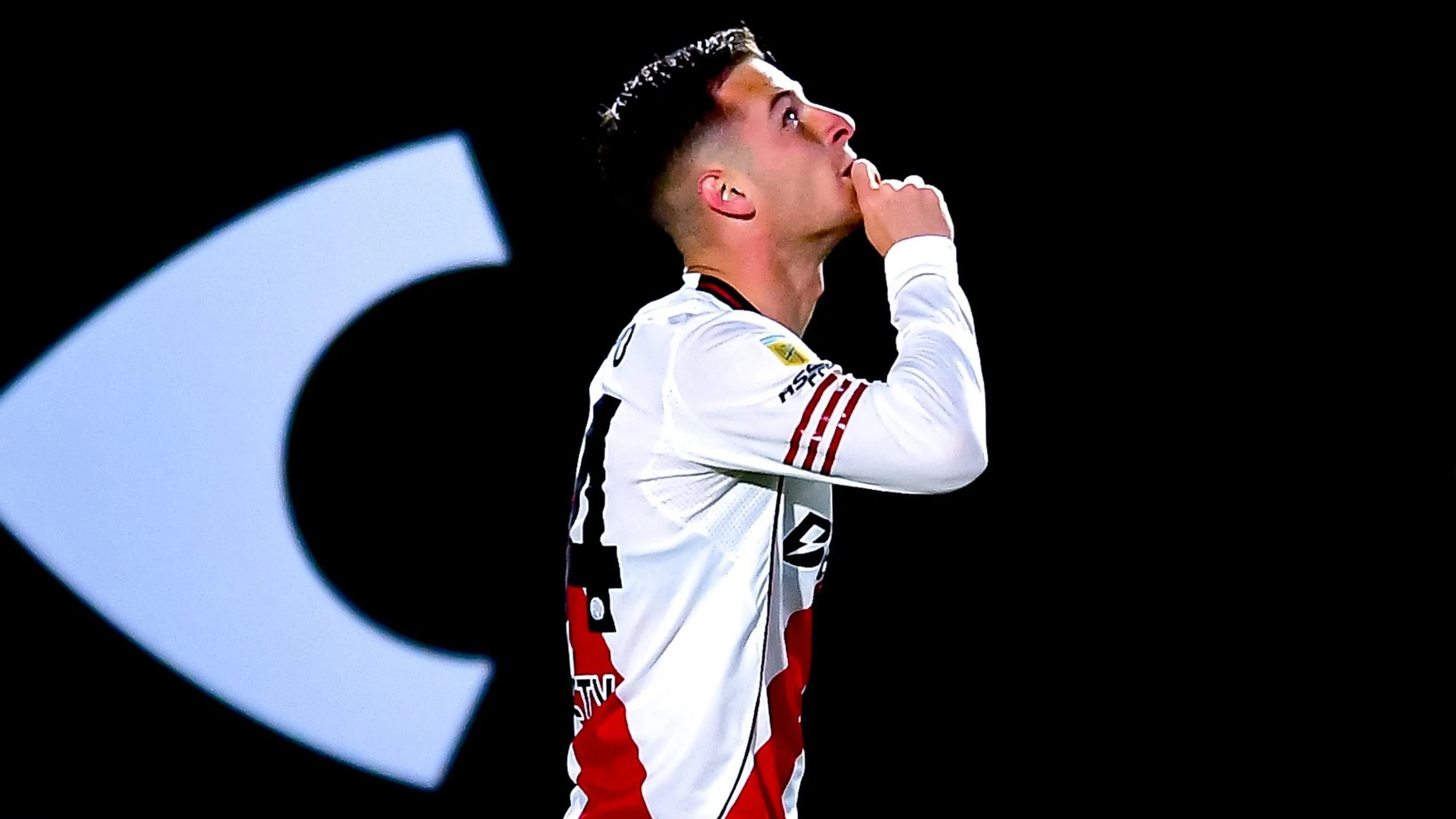 Galoppo marcó el primero de River en La Plata. (Foto: Getty).