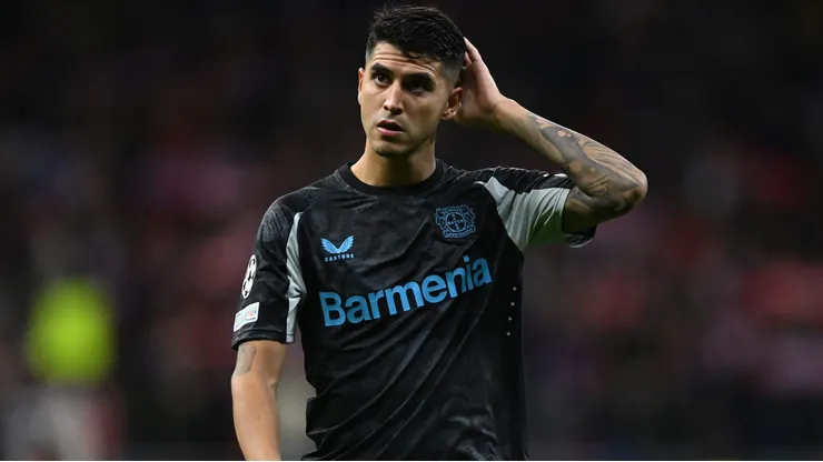 Exequiel Palacios se operó de la lesión que sufrió contra el Eintracht Frankfurt y estará desafectado del Bayer Leverkusen hasta principios del 2026.