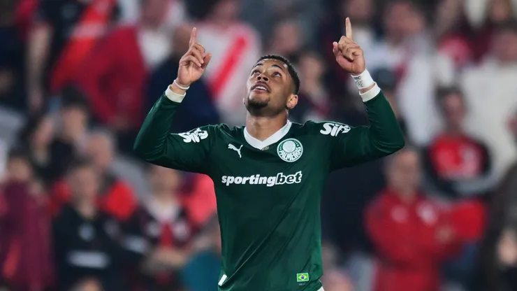 Vitor Roque, delantero del Palmeiras.