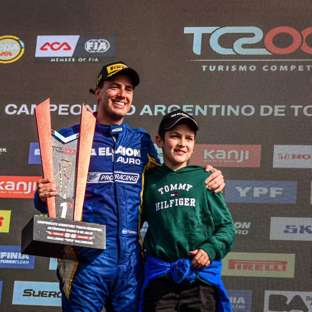 Franco Vivian comparte la pasión por el automovilismo con su familia. (Gentileza TC2000)