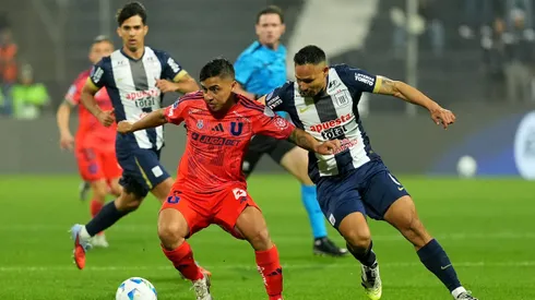 Universidad de Chile y Alianza Lima se enfrentan por la Copa Sudamericana.