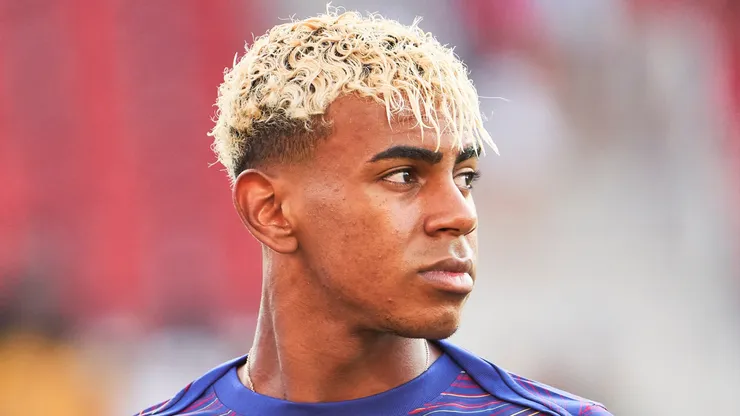 Lamine Yamal, delantero de Barcelona.