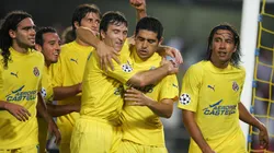 Juan Román Riquelme y sus compañeros en Villarreal.