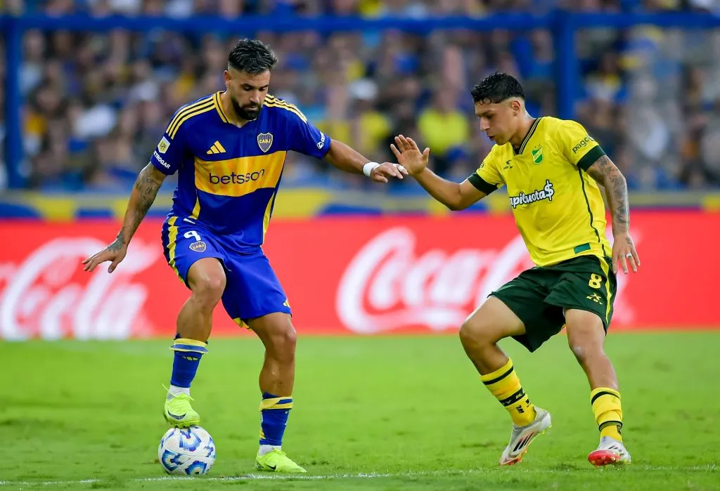 Milton Gimenez y Cesar Perez, en el último Boca – Defensa y Justicia. (Getty Images)
