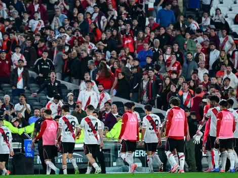 La llamativa canción con la que los hinchas de River cargaron contra los jugadores: "No pensar en qué boliche ir a bailar"
