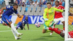 Chelsea quiere hacerse fuerte de local ante Benfica.