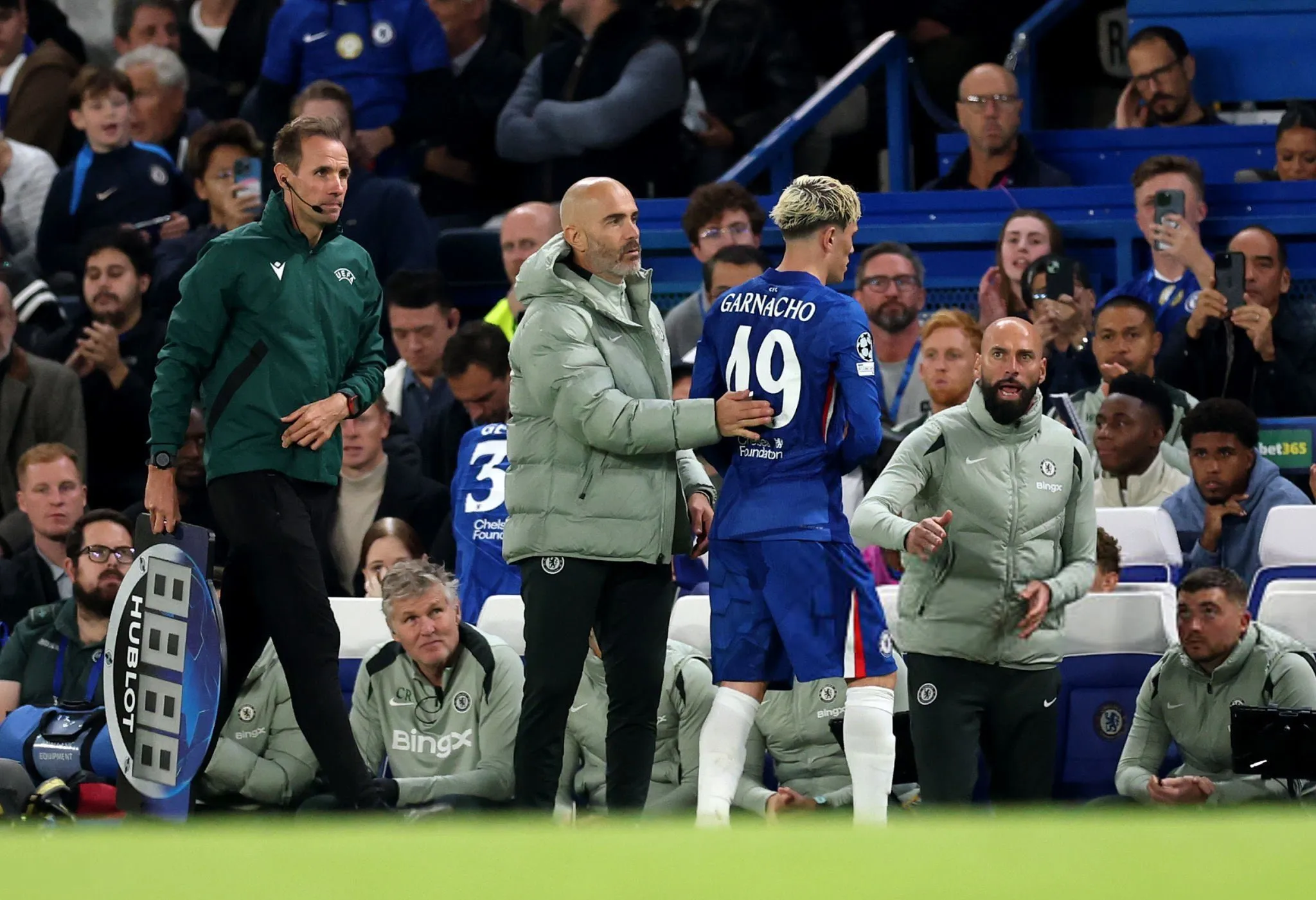 En Chelsea las cosas tampoco están saliendo como Garnacho esperaba. (Getty)