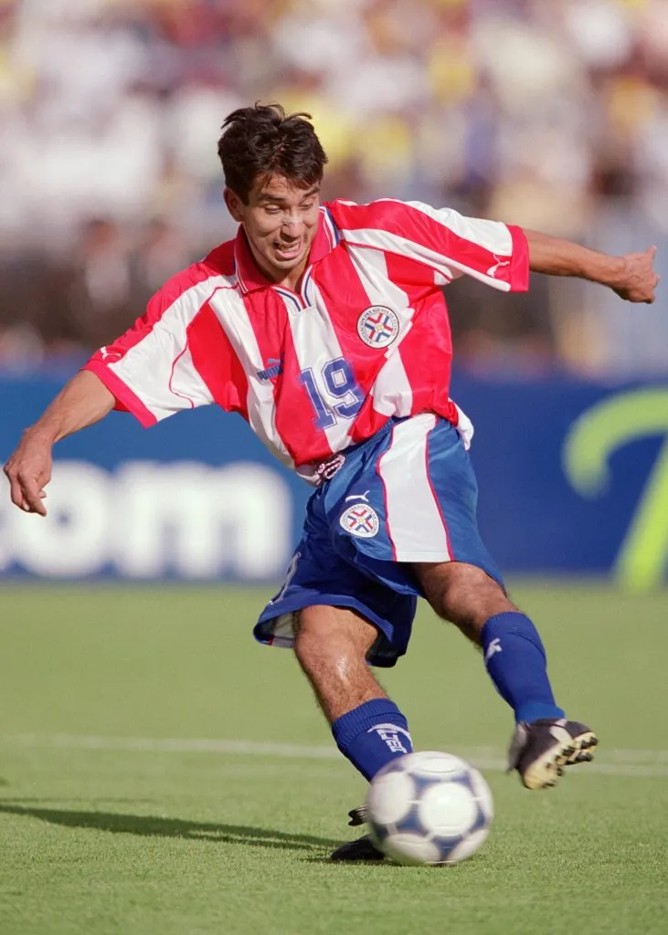 Nelson Cuevas en la Selección de Paraguay. (Foto: Ben Radford /Allsport)