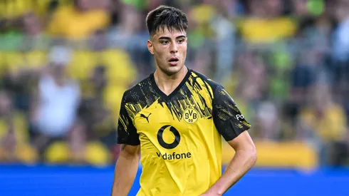 Aaron Anselmino, perseguido por las lesiones