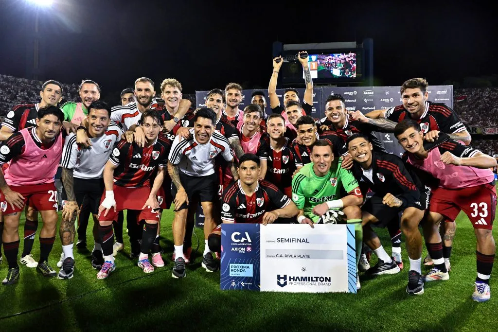 Los jugadores de River tras el triunfo ante Racing por Copa Argentina. (Getty Images)
