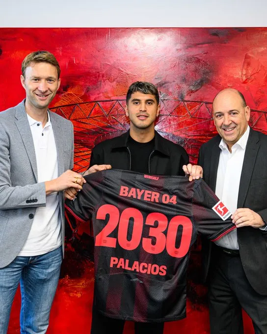 Exequiel Palacios extendió su vínculo hasta 2030. (Foto de Bayer Leverkusen en X).