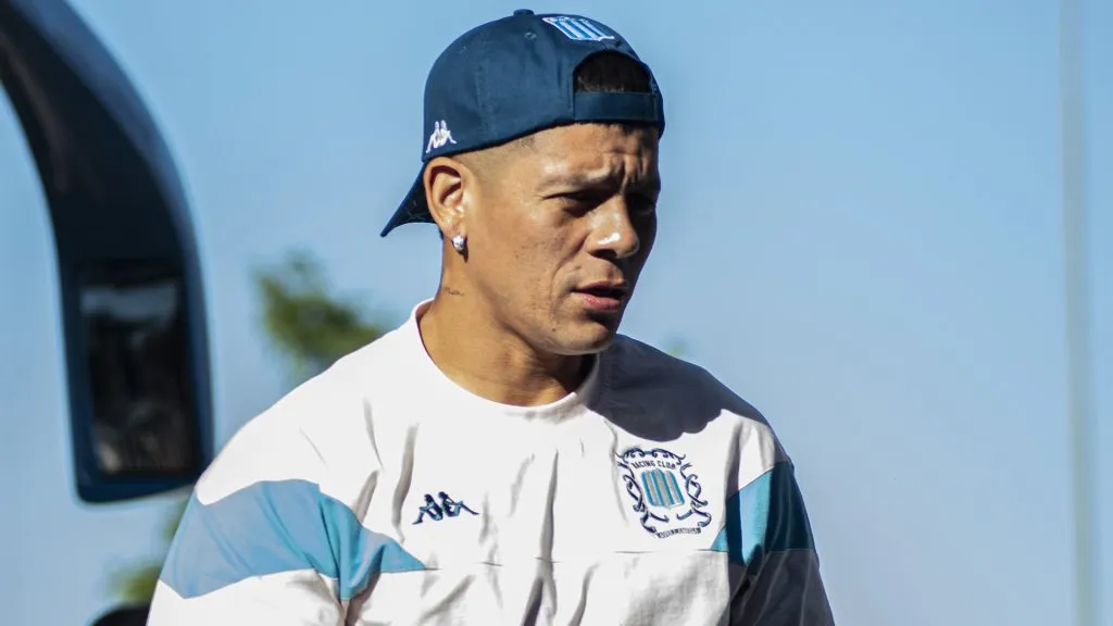 Marcos Rojo puede jugar el Torneo Clausura con Racing.