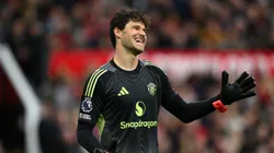 Senne Lammens debutó en Manchester United.