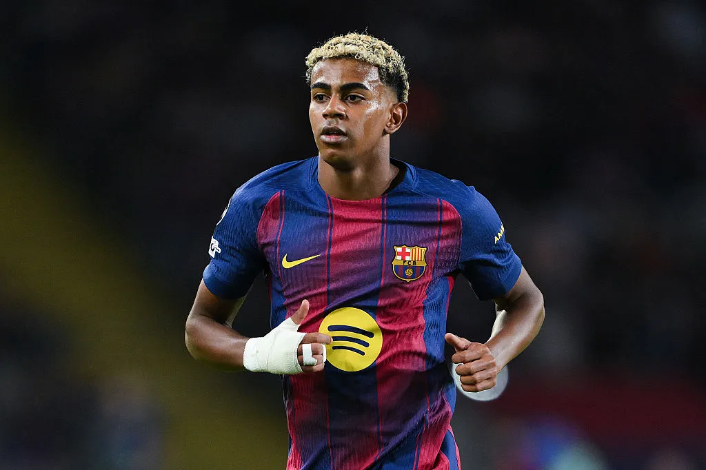 Lamine Yamal volvió a sentir una molestia en el pubis en el encuentro vs. PSG (Getty)