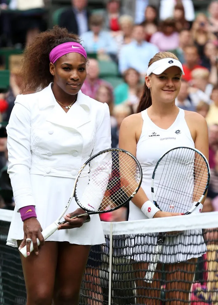 Serena Williams se impuso por 1/6, 7/5 y 6/2 a Radwanska en la final de Wimbledon 2012. (Foto: Getty).