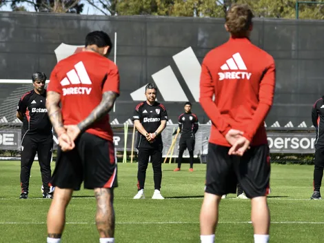 River hoy: sentido homenaje a Russo en el entrenamiento, posible XI vs. Sarmiento y nueva cláusula de 100 millones