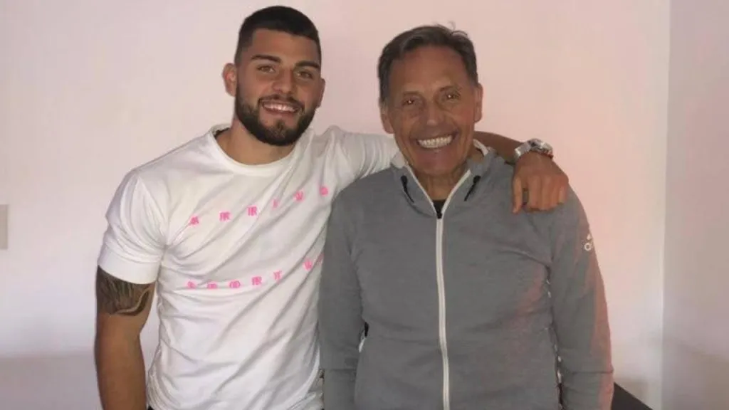 Miguel Ángel Russo, junto a su hijo Ignacio. (Foto: El Gráfico)