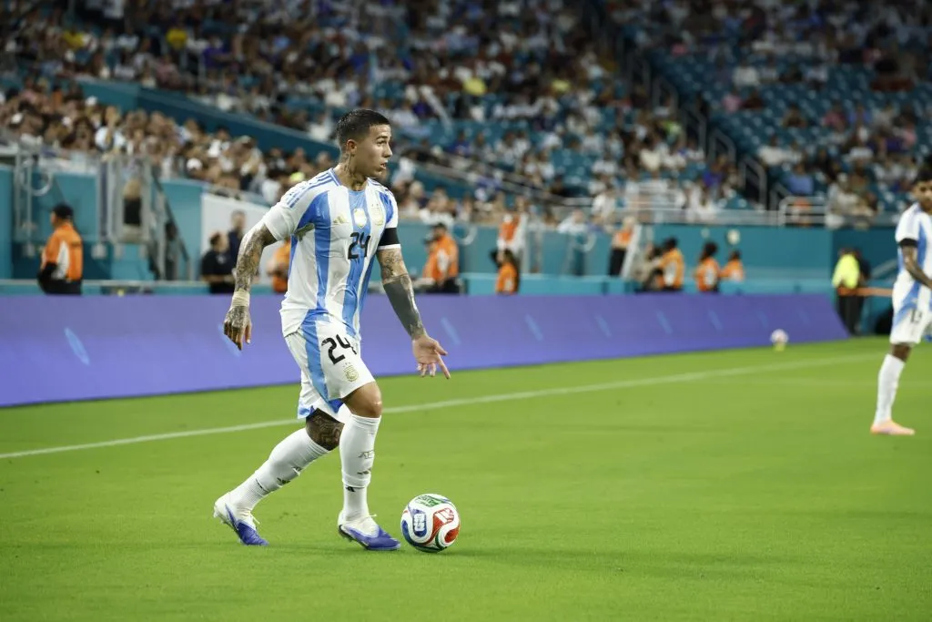 Enzo Fernández frente a Venezuela. (Foto: Getty).