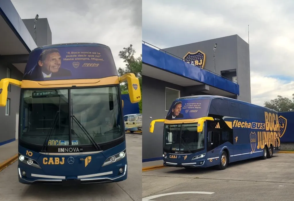 El colectivo de Boca ploteado con la imagen de Russo. (Foto: @Tato_Aguilera).