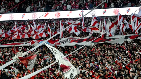 Los hinchas de River ante Sarmiento.