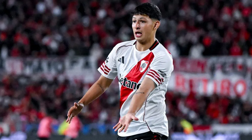 Cristian Jaime con la camiseta de River. (Foto: Getty)
