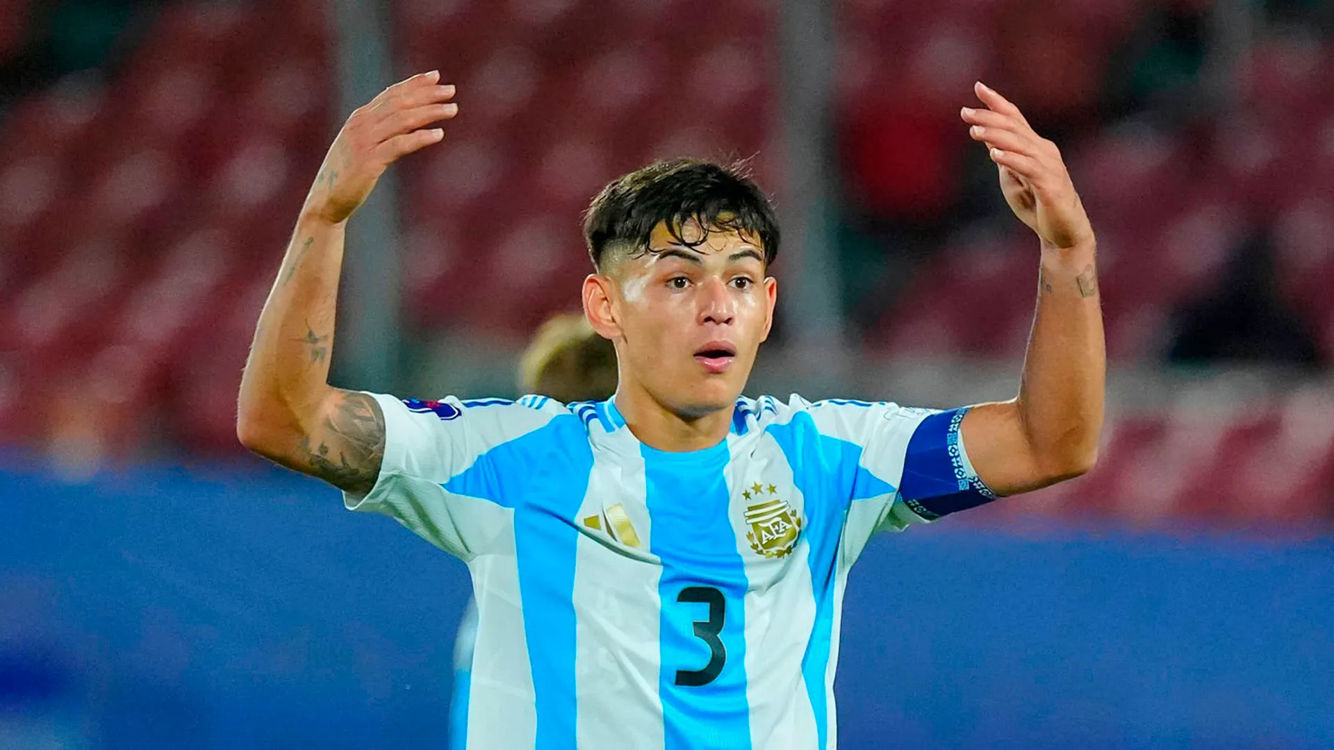 Tras caerse su llegada a River, Julio Soler podría seguir su carrera en el ascenso de Inglaterra (Prensa AFA).