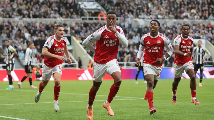 Gabriel Magalhaes, futbolista de Arsenal de Inglaterra.