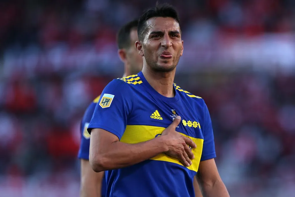 El gesto del Pulpo González a los hinchas de River. (Foto: Getty).