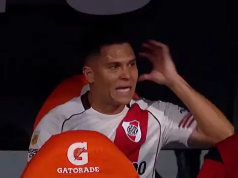 Indignación y reclamo: Juanfer Quintero se enojó con Gallardo pese al triunfo de River ante Talleres