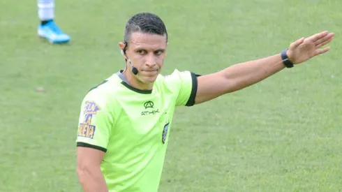 Andrés Gariano, árbitro de la Asociación del Fútbol Argentino. (Foto: Vélez)