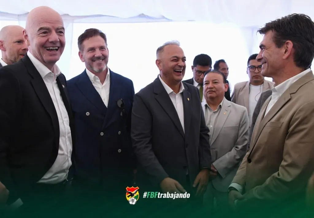 Infantino participó de los festejos del centenario de la Federación Boliviana de Fútbol. (Foto de FBF en X).