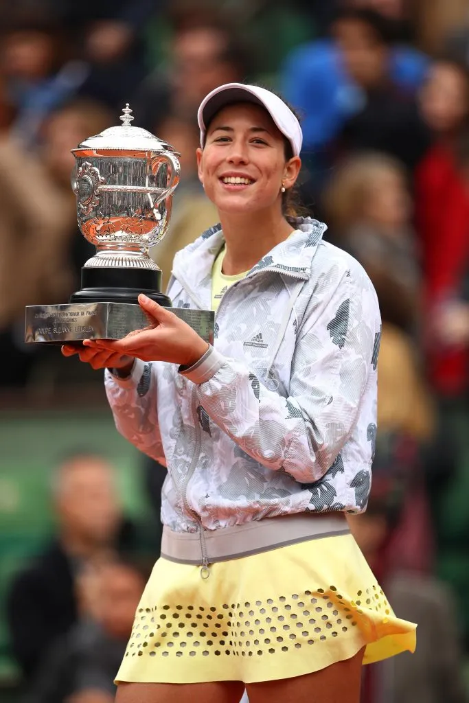 Garbiñe Muguruza tras ganar Roland Garros 2016. (Foto: Getty).