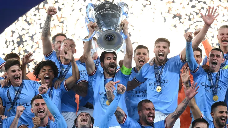 Un multicampeón con Manchester City anunció su retiro