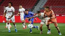 Universidad de Chile y Lanús empataron en Santiago.