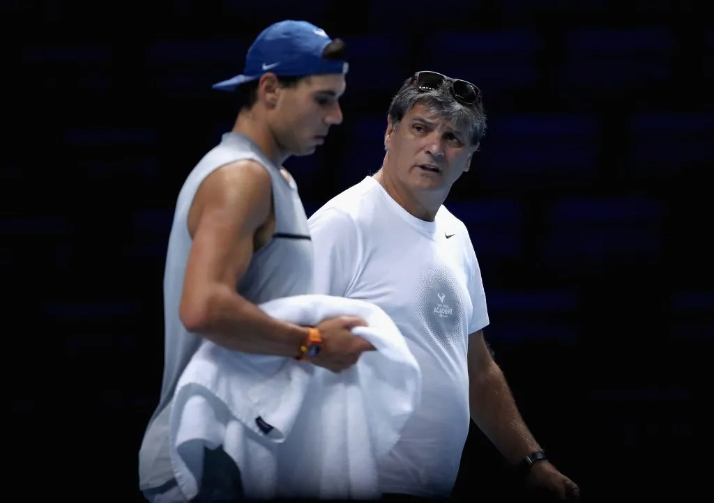 Rafa y Toni Nadal en 2017, su último año juntos en el circuito. (Foto: Getty).