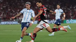 Racing y Flamengo se enfrentan en el Cilindro de Avellaneda.