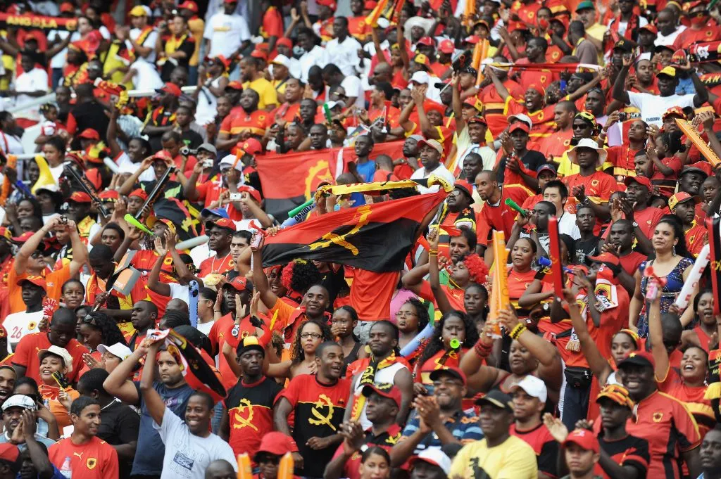 Hinchas de la Selección de Angola (Getty)