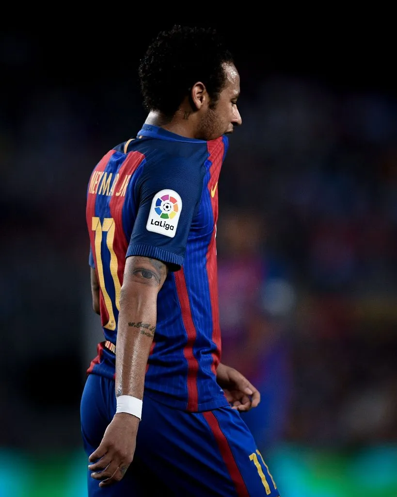 No lograr convencer a Neymar de quedarse en Barcelona, un error crucial para Rakitic. (Getty)