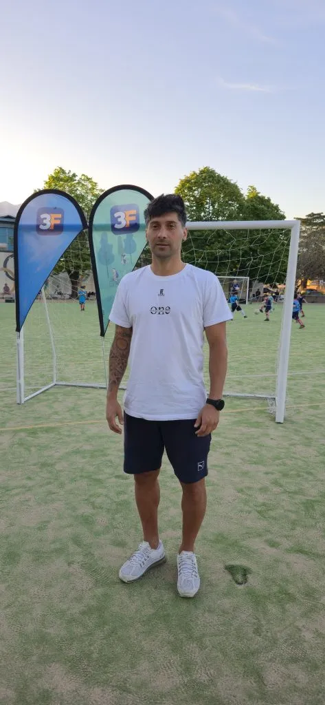 Sebastián Ereros recibió a Bolavip en Tres de Febrero. (Foto: Rodolfo Vacarezza – Bolavip).