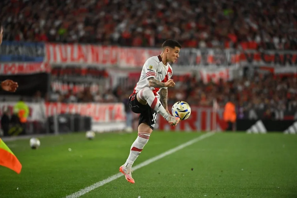 Fabricio Bustos en acción. (Foto: Prensa River)