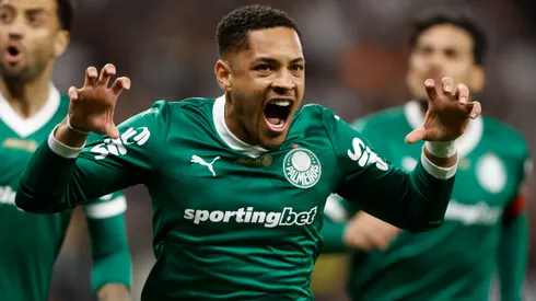 Vítor Roque, la figura de Palmeiras que podría desembarcar en Inglaterra.