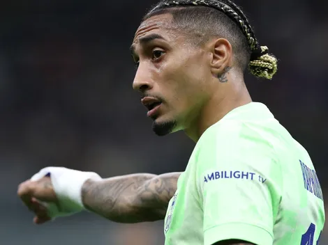 17 historias: el inesperado ataque de Raphinha a FIFA en sus redes sociales tras ser excluido del XI ideal del 2025