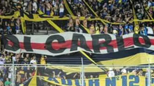 La antigua bandera que la 12 le robó a River.