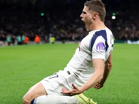 Es defensor central, metió el gol del año en la Champions League corriendo 80 metros y su DT lo comparó con Messi: "Fantástico"