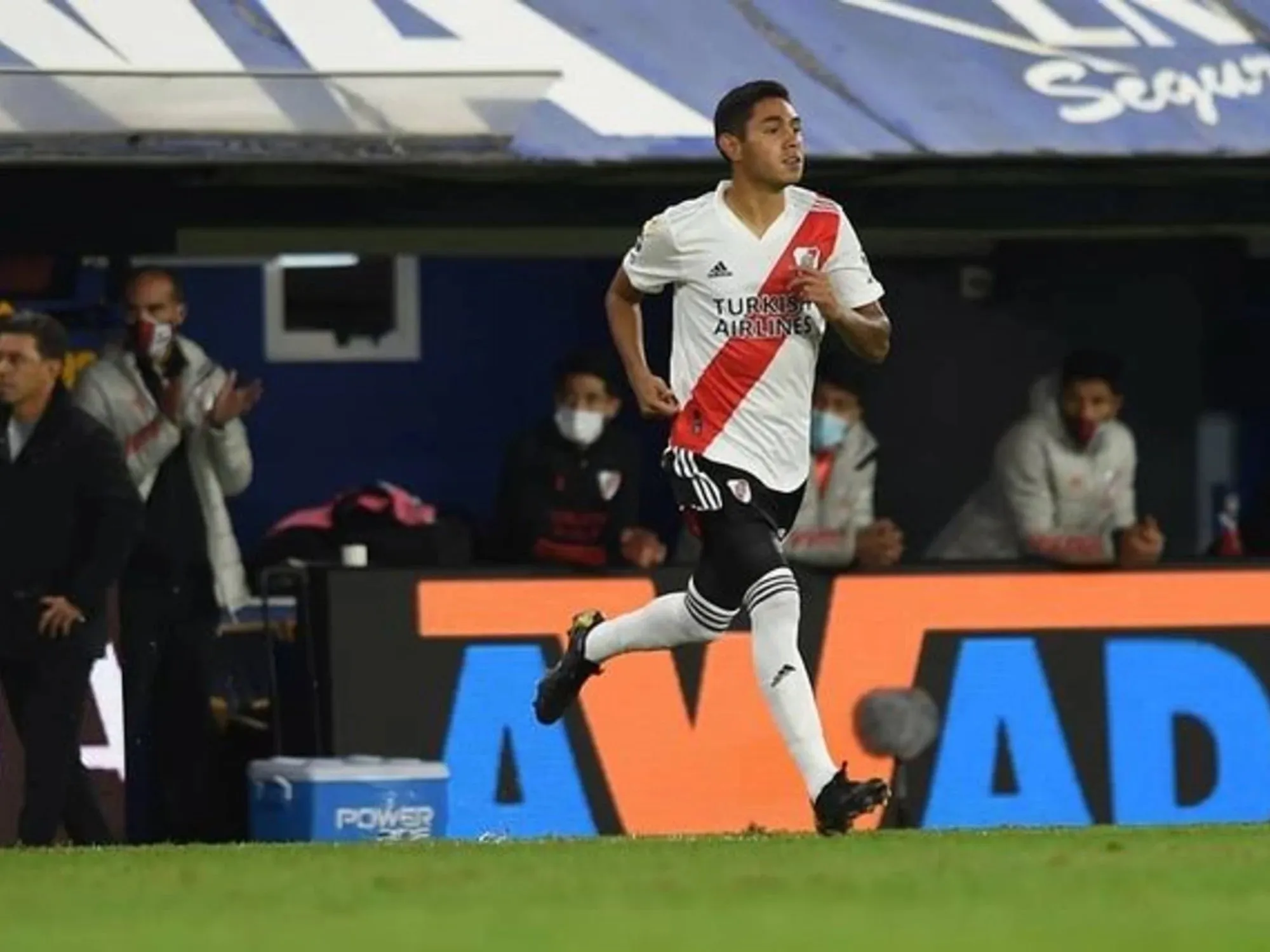 El debut de Daniel Lucero en Primera División se dio en un Superclásico ante Boca.
