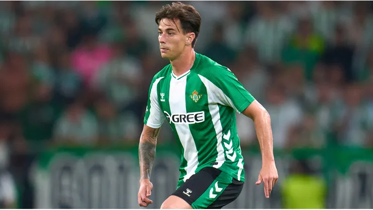 Valentín Gómez, pilar en el Betis de España.