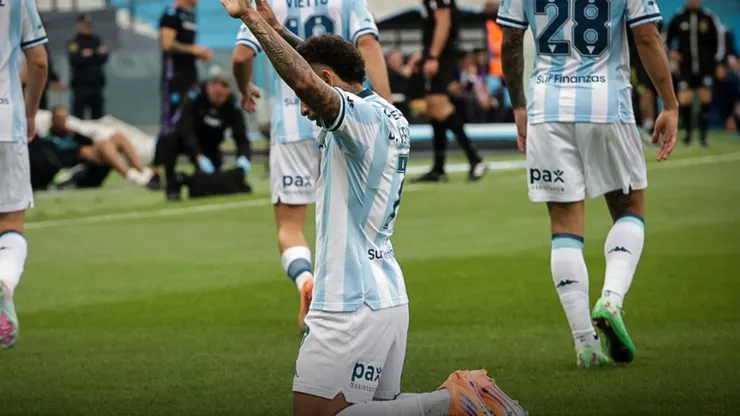 Duván Vergara, autor del gol de Racing ante Defensa y Justicia.