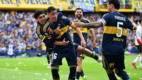 Miguel Merentiel festeja su gol ante River.
