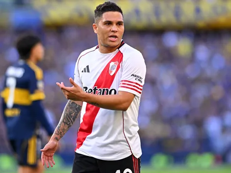 La furia de Juanfer Quintero tras la derrota en el Superclásico ante Boca: del "tocamos fondo" al tenso cruce con un periodista
