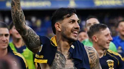 Leandro Paredes en los festejos de Boca tras el triunfo ante River en el Superclásico.